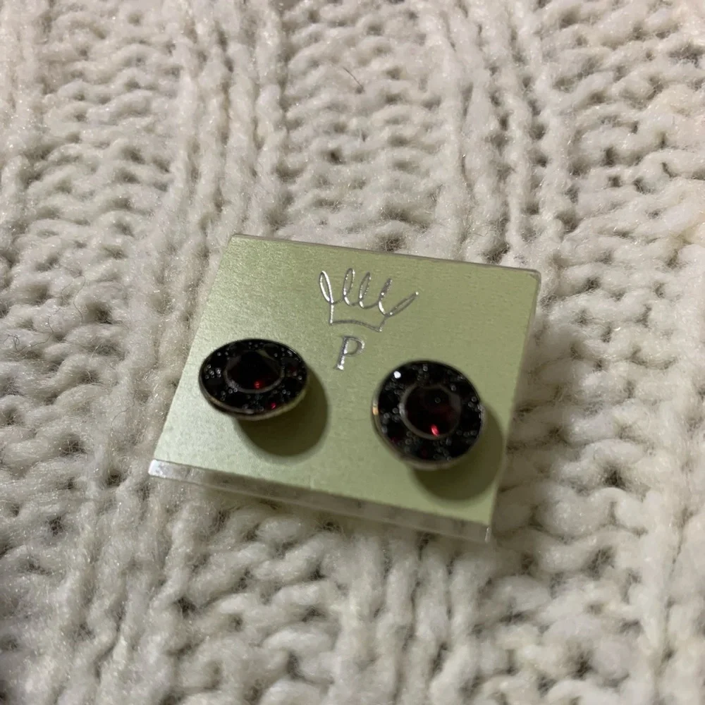 Patina purple(ish) earrings - NWOT - Picture 2 of 7